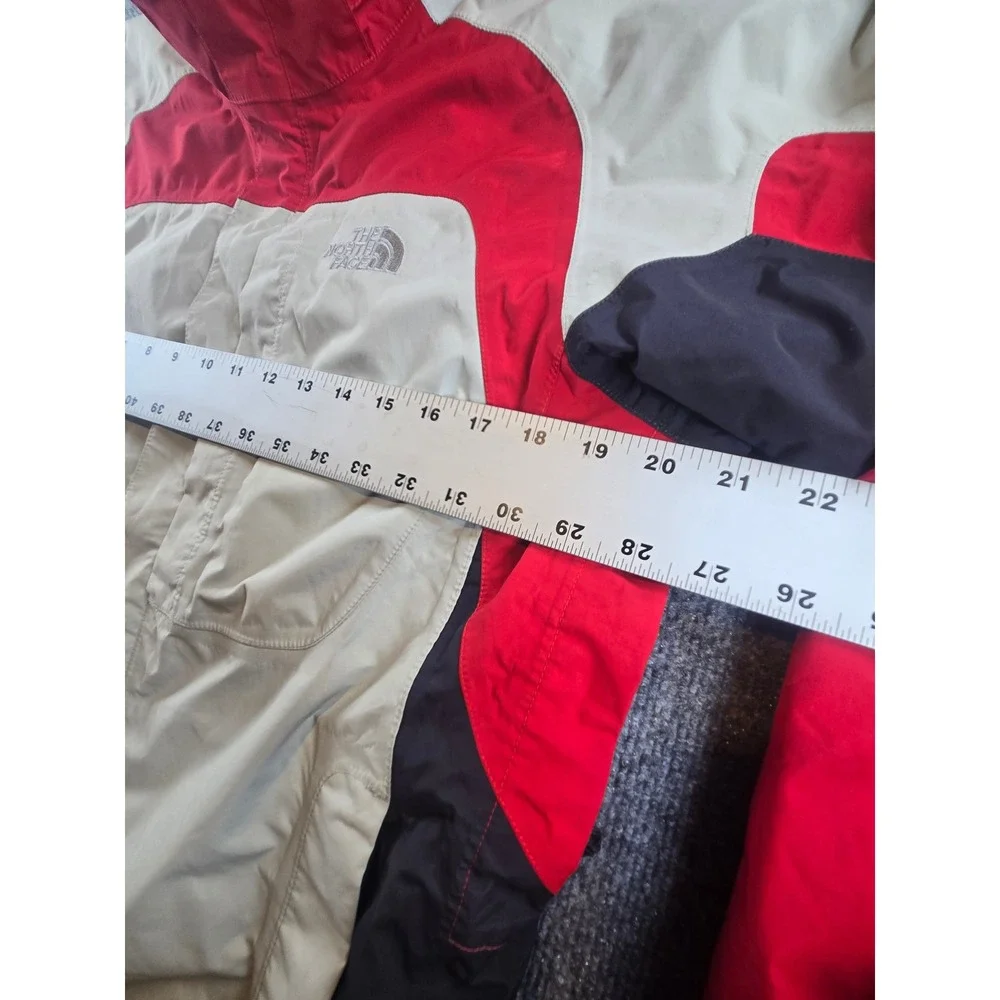 The North Face HyVent Jacket Mens Medium Cream Red Black Colorblock Ski Shell